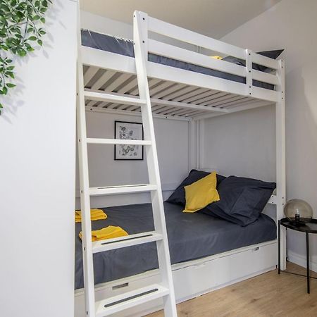 Studio Loft With Walk-In Rain-Shower Apartment Hamburg Exterior photo