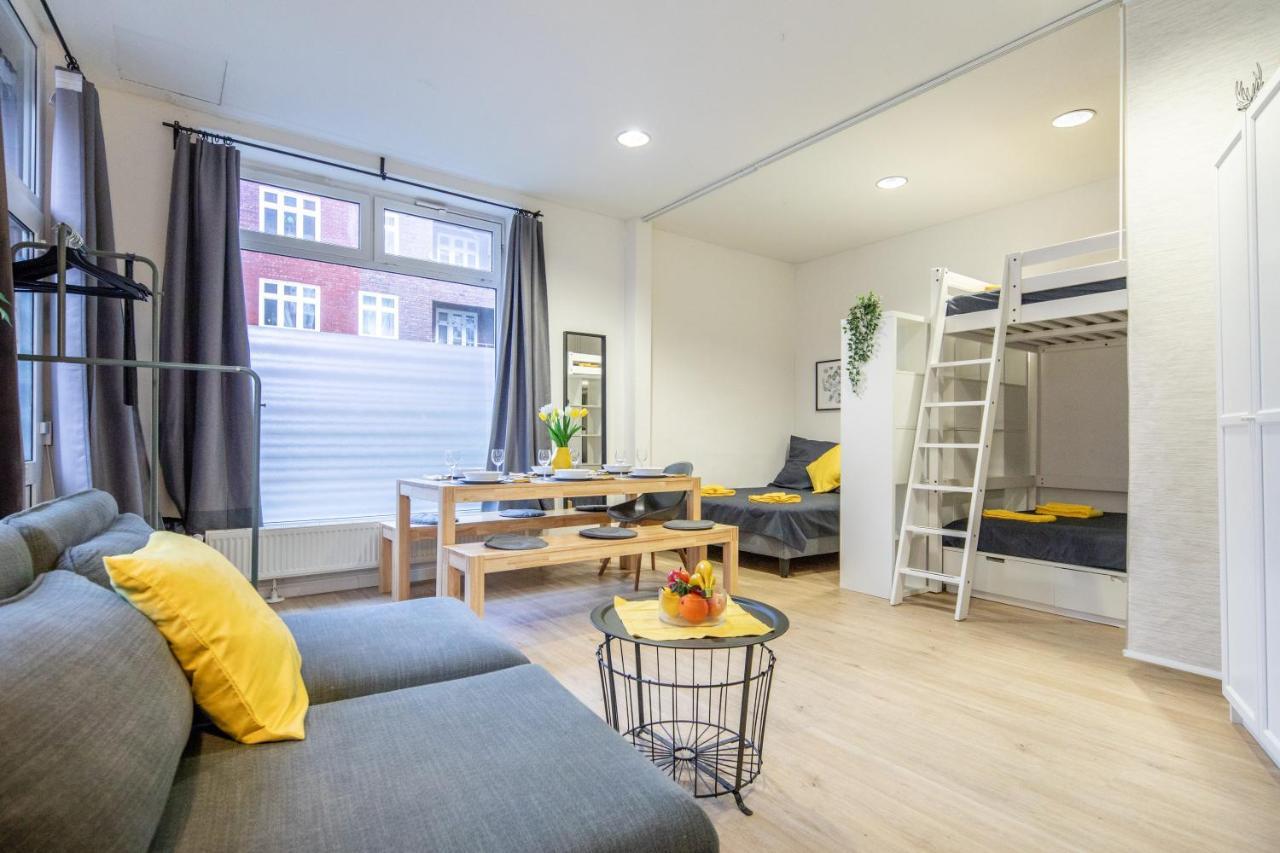 Studio Loft With Walk-In Rain-Shower Apartment Hamburg Exterior photo