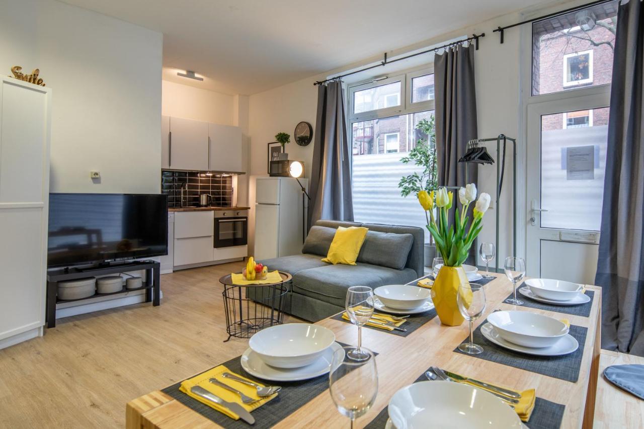 Studio Loft With Walk-In Rain-Shower Apartment Hamburg Exterior photo